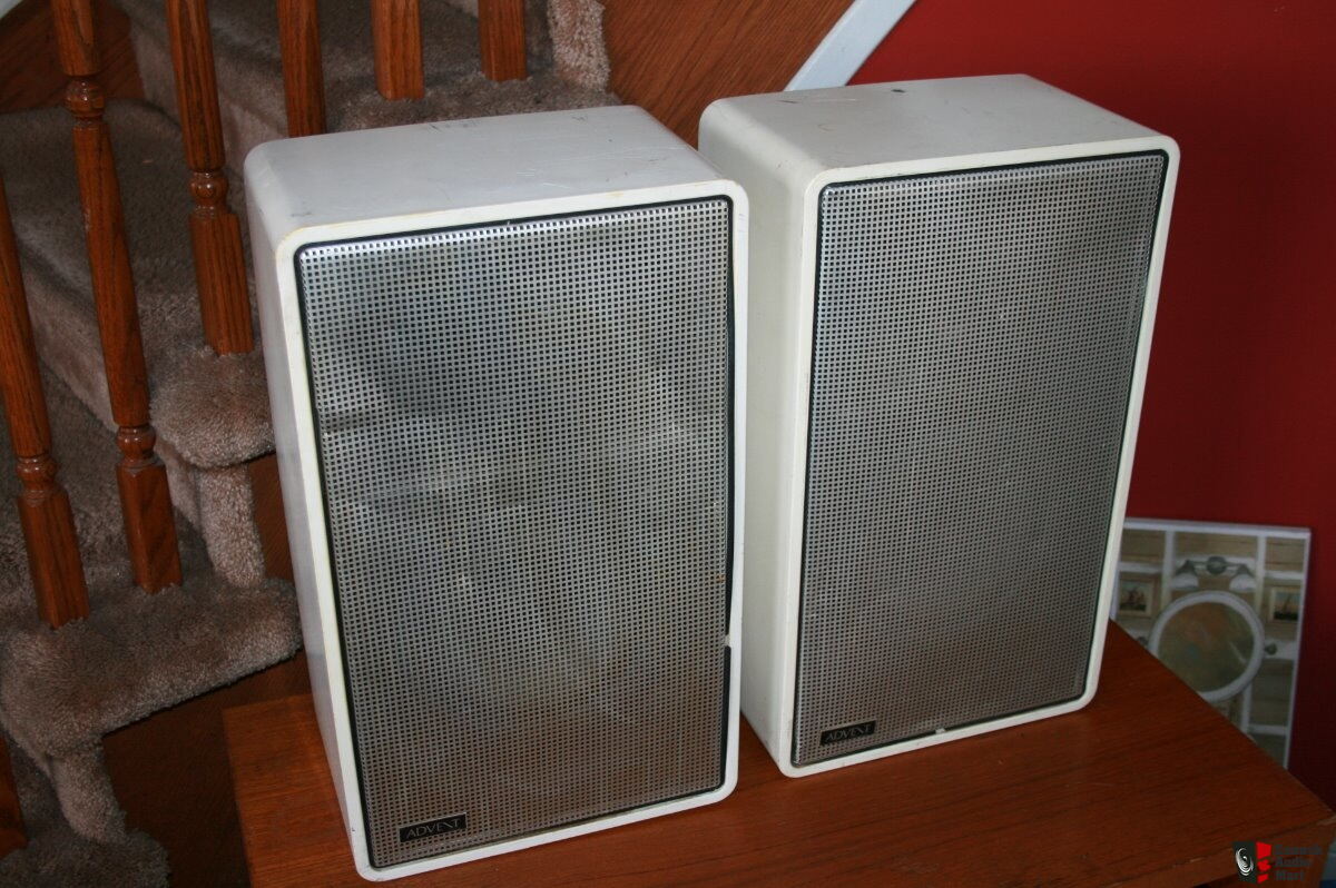 Rare white resin Advent/2 speakers Photo #1457110 - Canuck ...