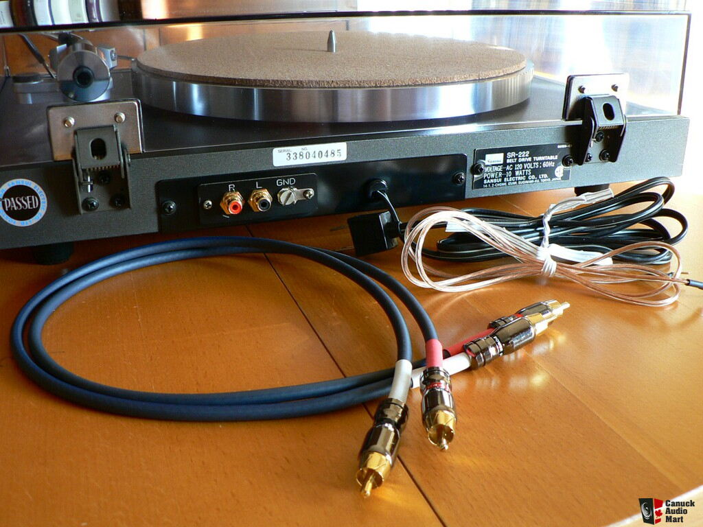 Sansui SR-222 belt driven two speed manual turntable Photo #182826