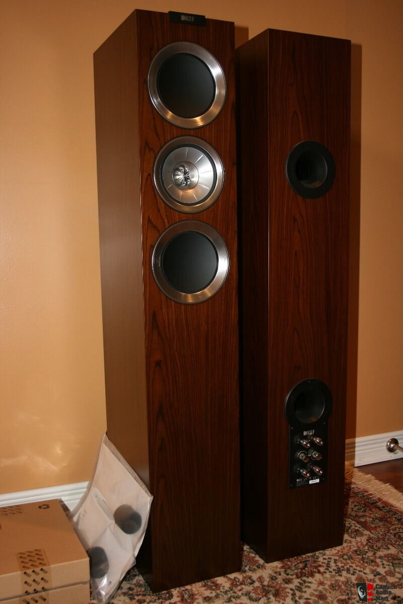 Kef R Serie Speakers R500 And R600c Photo 1838291 Canuck Audio Mart kef-r-serie-speakers-r500-and-r600c-photo-1838291-canuck-audio-mart
