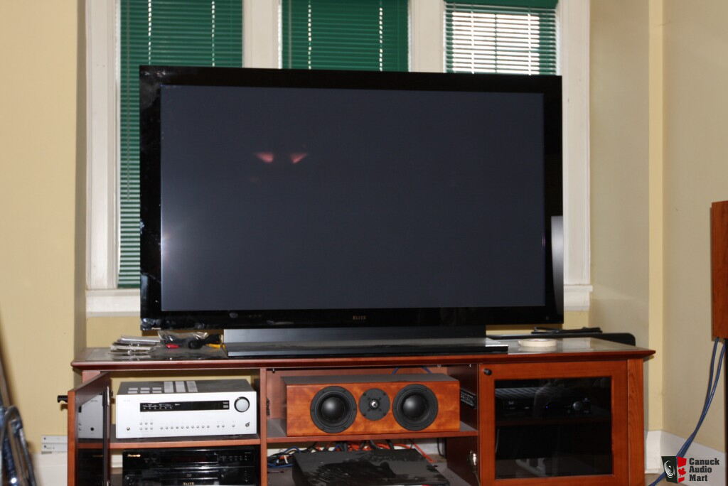Pioneer Elite " KURO " Signature Pro 141-FD 60" Plasma TV Photo #432105