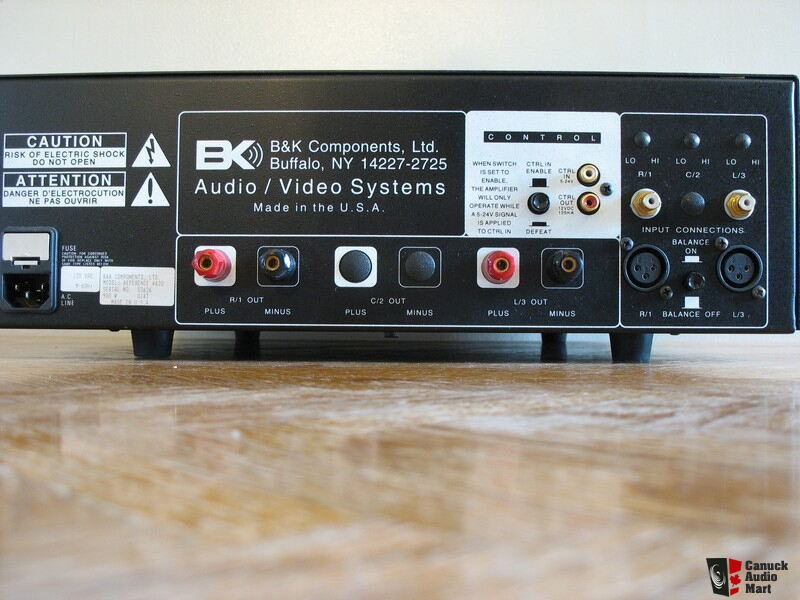 B&K 4420 Power Amp Photo #441912 - Canuck Audio Mart