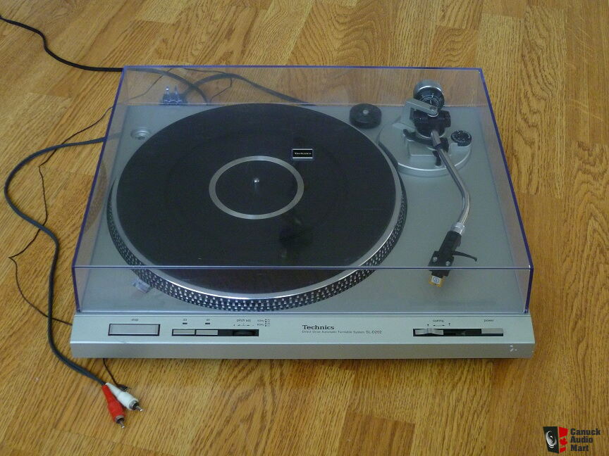 Technics SL-D202 Direct Drive Automatic Turntable for sale Photo