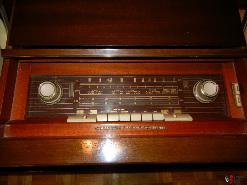 Vintage Grundig Stereo 113