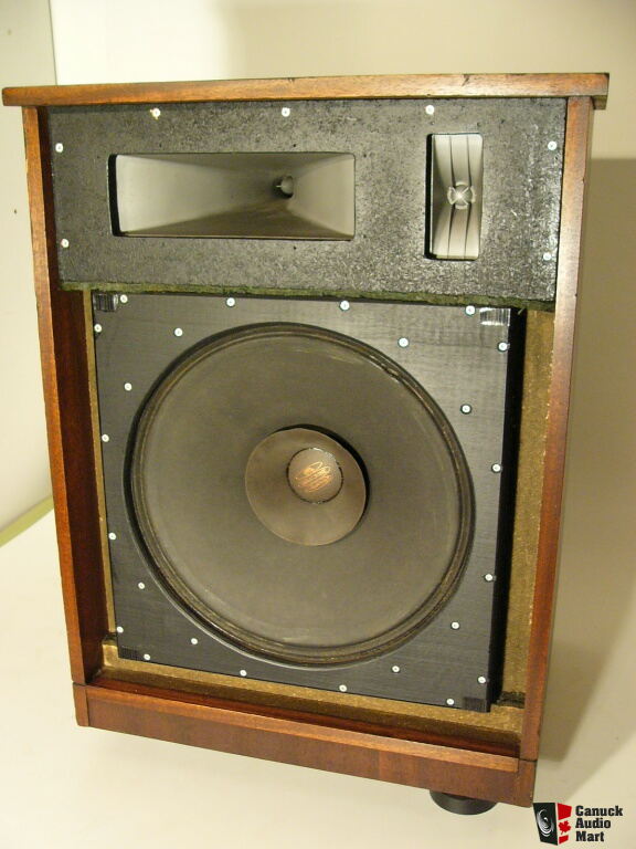 Vintage Electrovoice Speakers 121