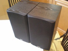 paradigm titan v3 speakers