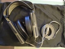 Stax SR-307 Electrostatic Earspeaker enhanced with Brainwavz ...