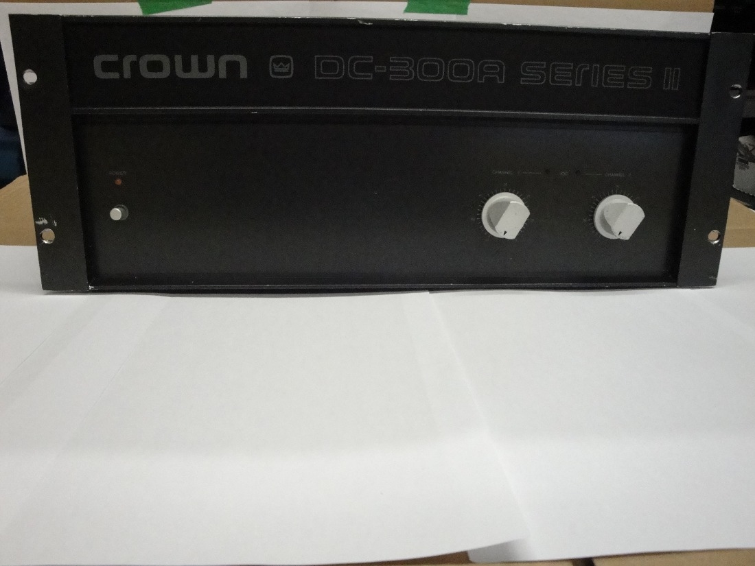 Amplificador AMCRON DC-300 II (Crown) de Segunda mano por 550 EUR en Sevilla | Wallapop
