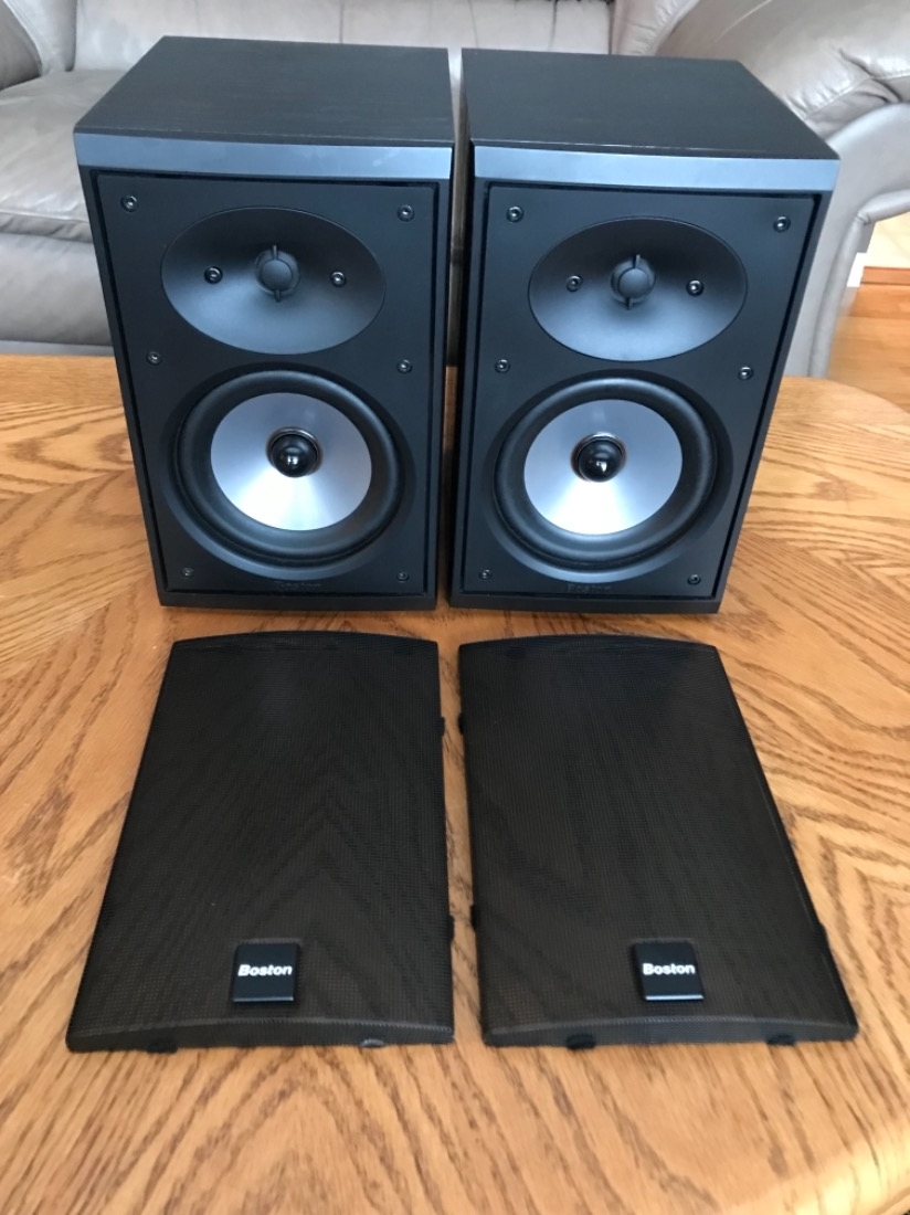 Near Mint Boston Acoustics Cr67 2 Way Bookshelf Speakers Usa Made