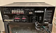 TEAC AG D8900 AV 5.1 Channel Dolby Digital Surround Receiver Photo