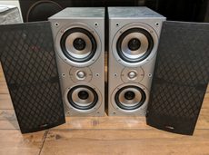 Polk Audio Monitor 40 bookshelves For 