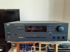 NAD 5.1 Surround Sound Receiver AV 713 with Original Remote For