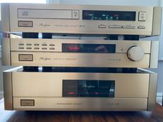 Accuphase DP-11 CD Player For Sale - Canuck Audio Mart