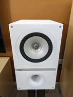 PENDING to Austin: KEF Q300 White Bookshelf speakers For Sale