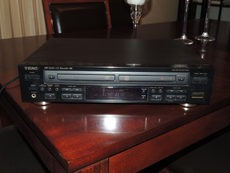 Teac RW-D250 Dual Tray CD Player / Recorder For Sale - Canuck