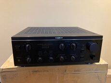 Sony TA F555ESX II high end amplifier  REDUCED ! For Sale 