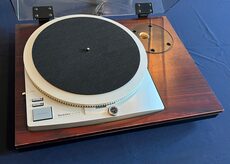 Technics SP-25 / SH-15B2 turntable / plinth, excellent condition For