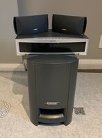 Bose AV 3-2-1 11 media center For Sale - Canuck Audio Mart