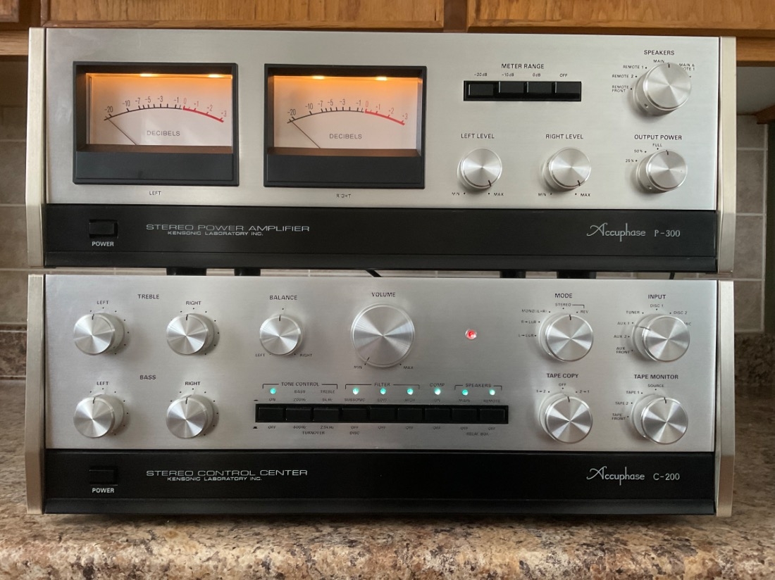 Used accuphase c 200 p 300 for Sale | HifiShark.com