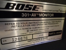 BOSE 301 AV Monitor Speakers Excellent ! For Sale - Canuck Audio Mart