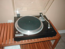 TRIO (KENWOOD) KP-700D turntable For Sale - Canuck Audio Mart