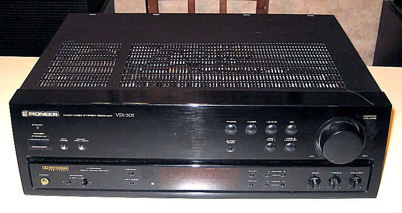 PIONEER VSX-305 Dolby Pro Logic Surround Sound Receiver For Sale