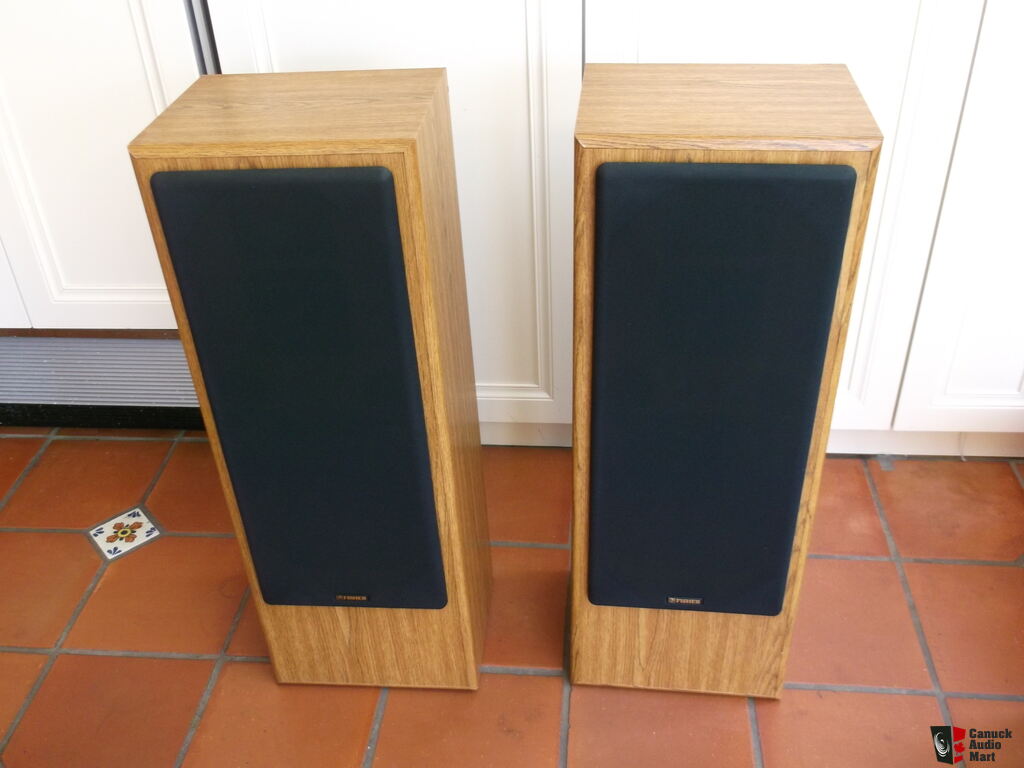 Fisher floor standing store speakers