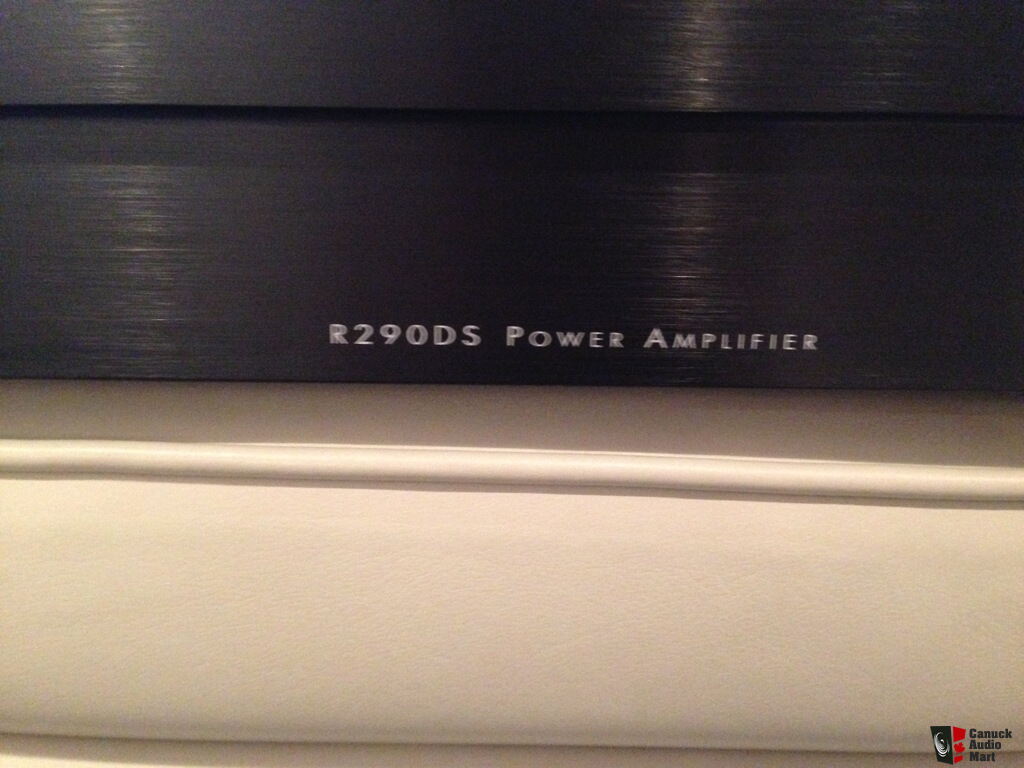 Russound R290DS dual source power amp Photo 1010011 Canuck Audio