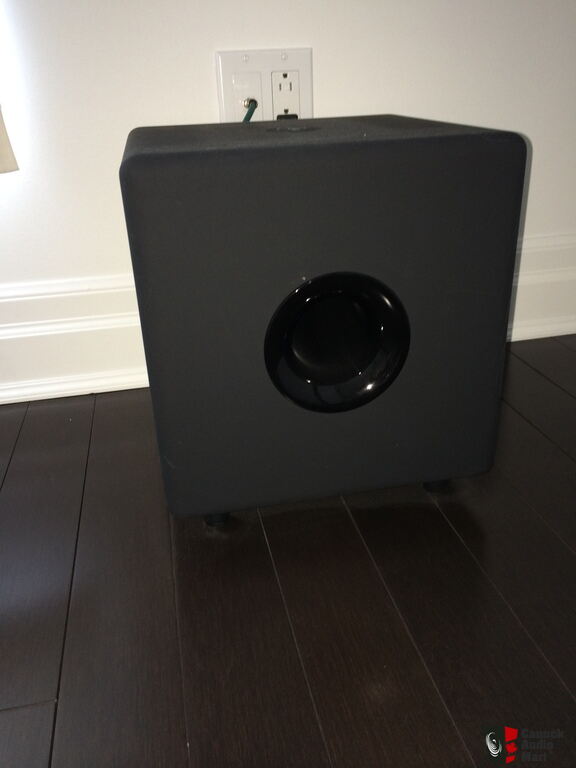 Subwoofer: Focal Cub2 Subwoofer 8