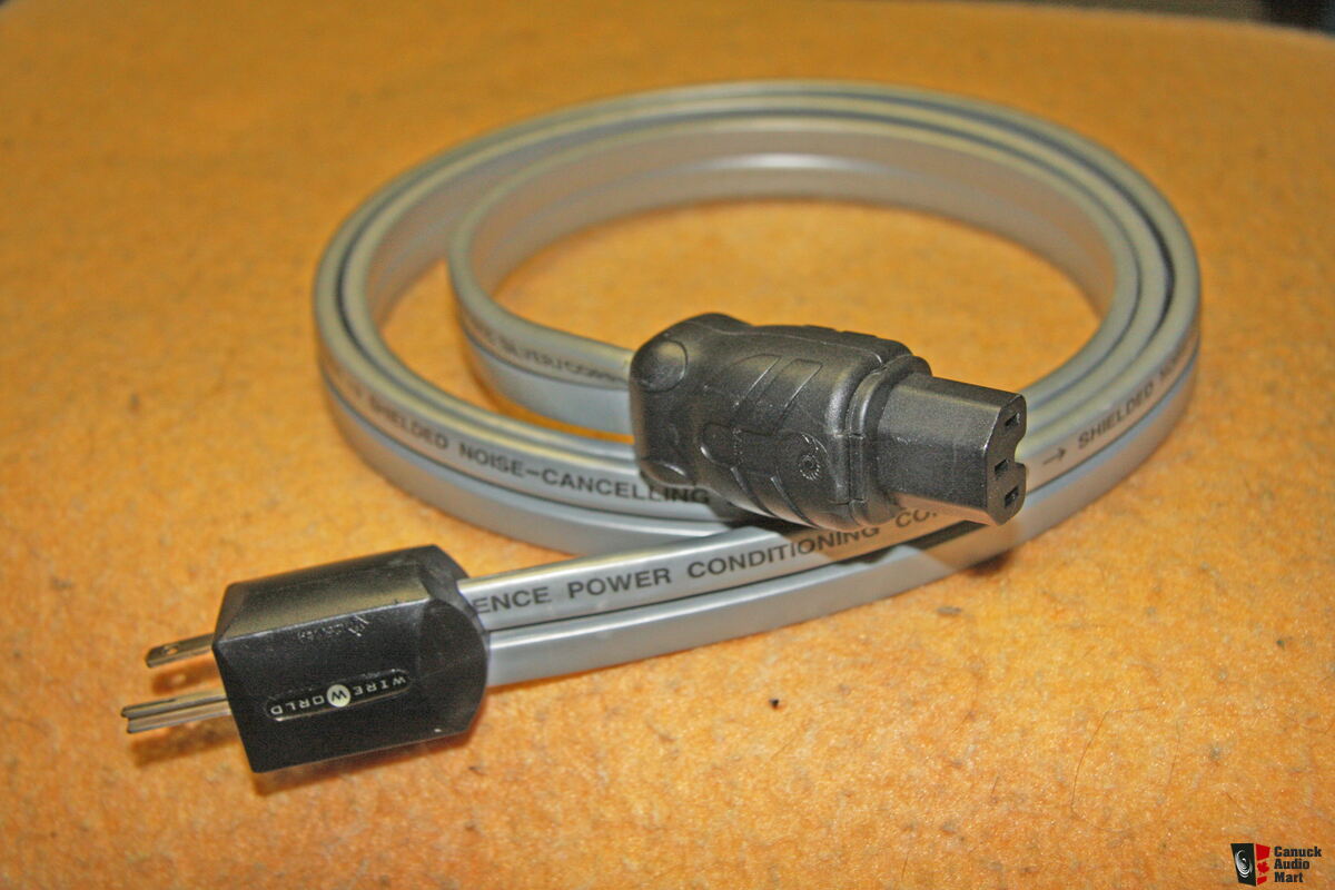 Wireworld Silver Electra 5.2 Reference Power Cord 2 Meter Photo