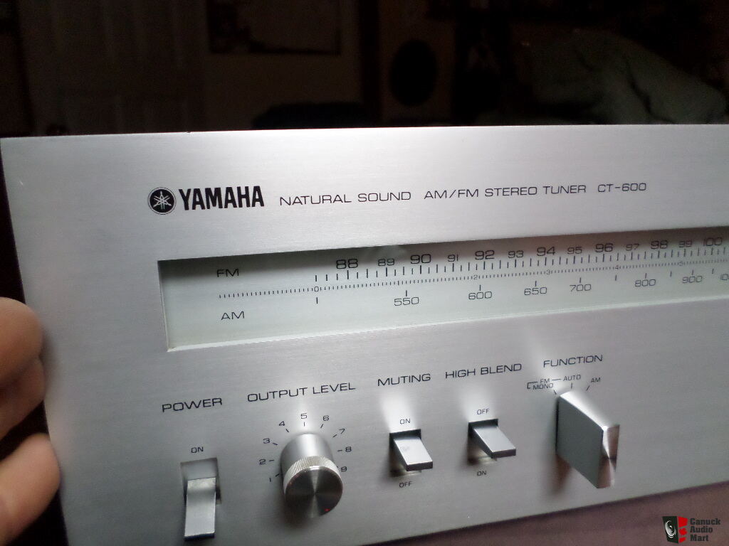 Yamaha CT-600 4 gang underated tuner For Sale - Canuck Audio Mart
