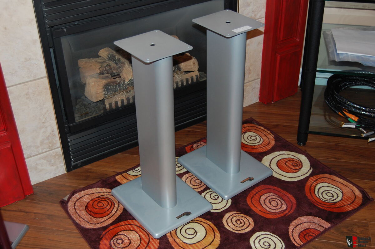 target-hm60-speaker-stands-photo-1073457-canuck-audio-mart