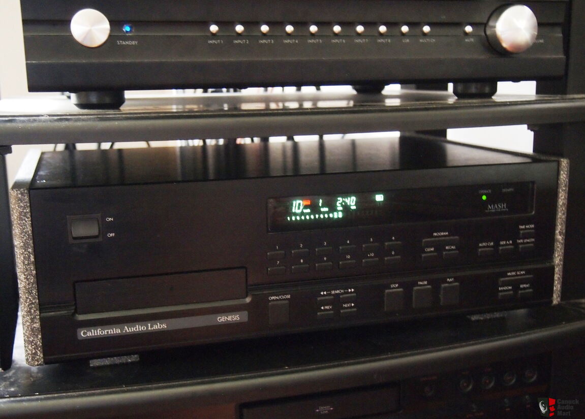 CALIFORNIA AUDIO LABS Genesis CD Player with Balanced XLR Output Photo ...