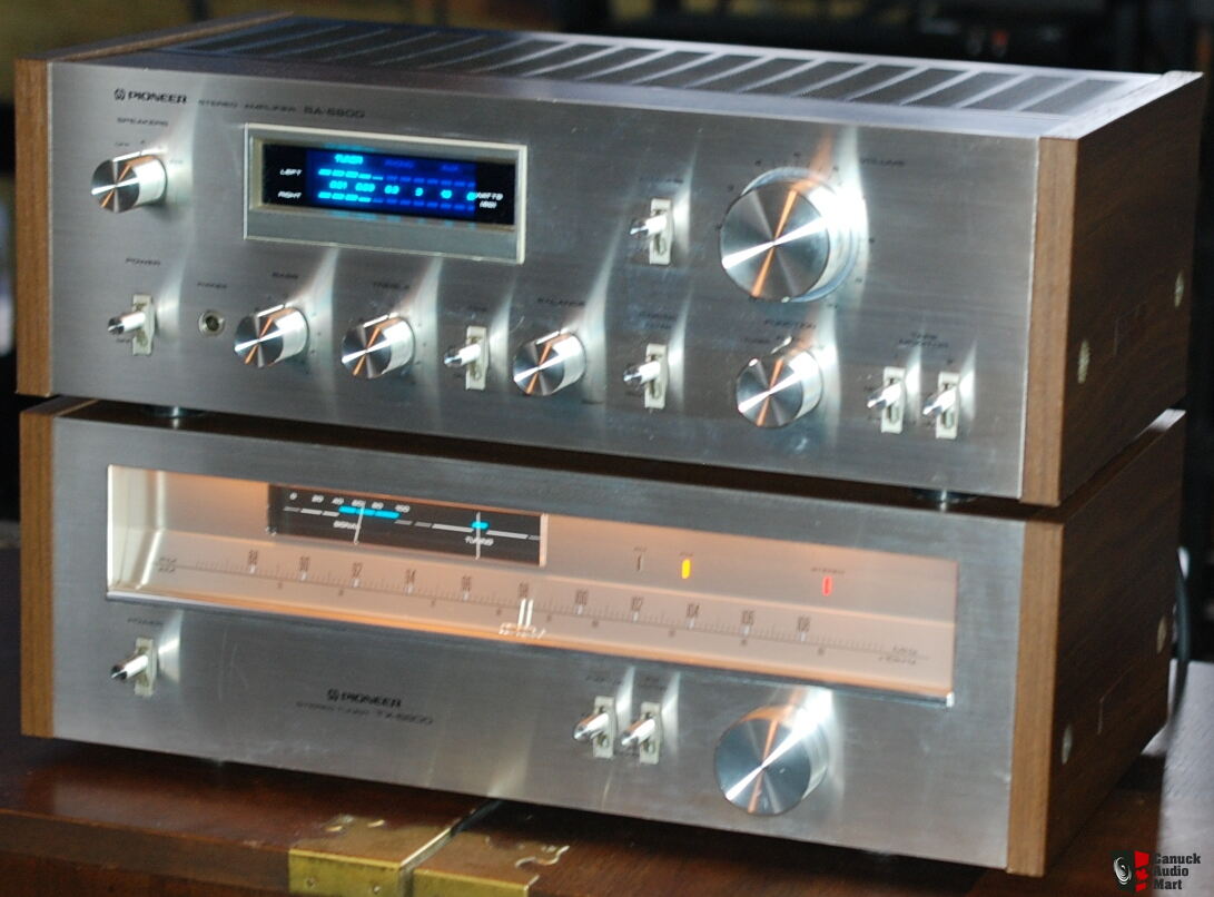 Vintage Pioneer SA-6800 Integrated Amplifier with Matching TX-6800 Tuner -  Reduced Price Photo #1094603 - Canuck Audio Mart