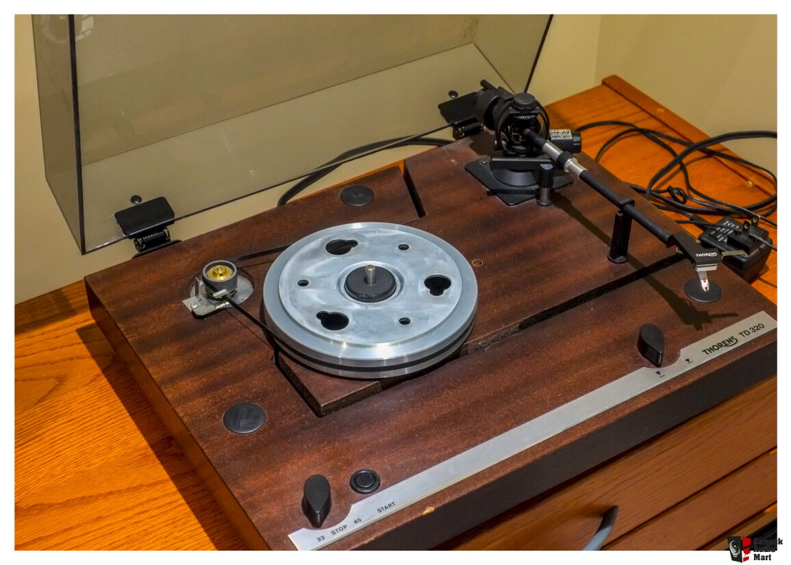 Used Thorens TD 320 Turntable Photo 1180200 - US Audio Mart