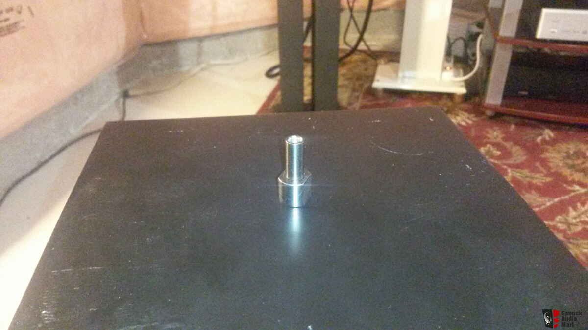 Refrence 3A speaker stands Photo 1193596