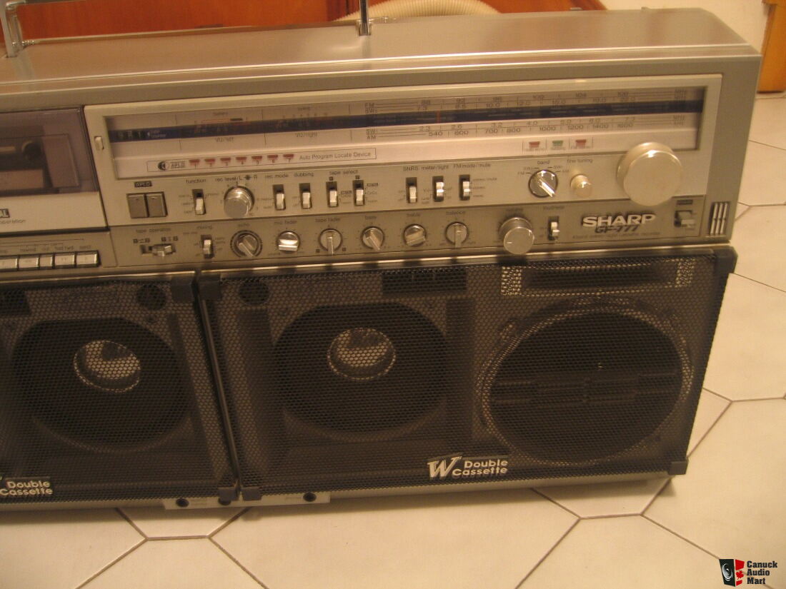 vintage, boombox vintage SHARP GF 777 fonctionne