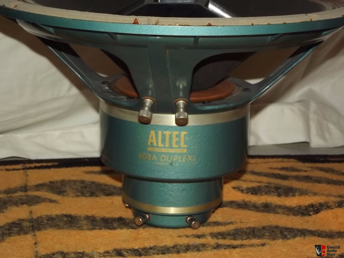 Pair of Altec Lansing 605 A 15 inch Speaker Altec 605A Drivers Photo