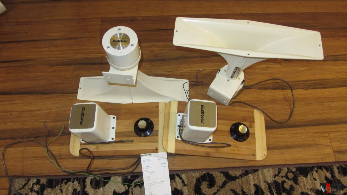 ELECTRO VOICE EV pair of high frequency driver, diffraction horn ...