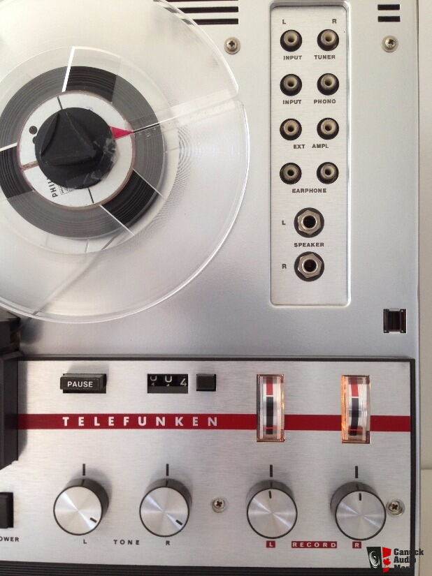 Vintage Telefunken Stereo 204 Reel To Reel w/Microphone