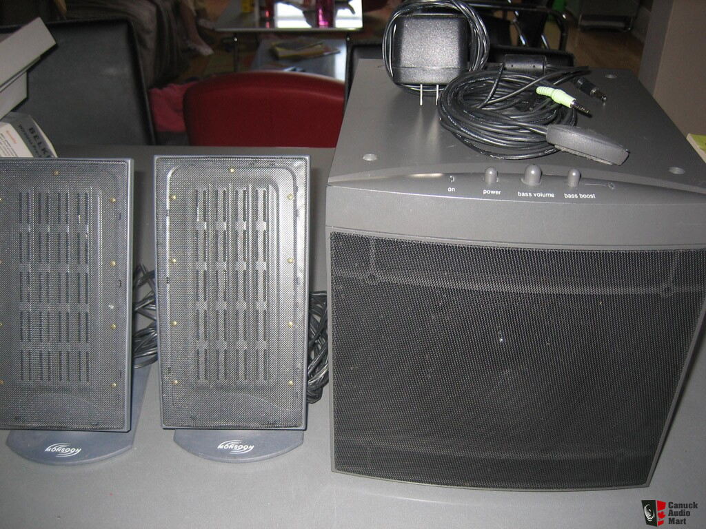 Monsoon MM-1000 2.1 Flat Panel Speakers 