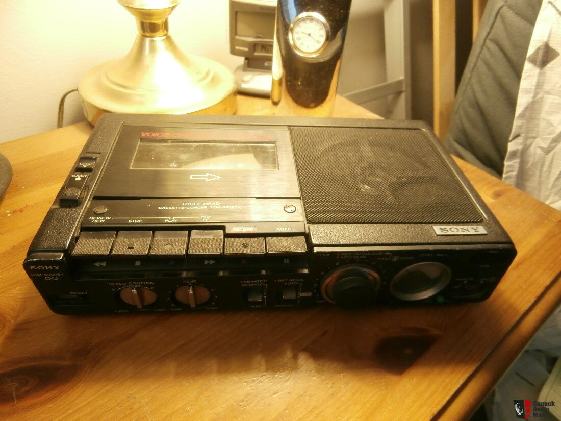 ✓ Sony TCM-5000EV 3-Head Portable Cassette Corder with leather 