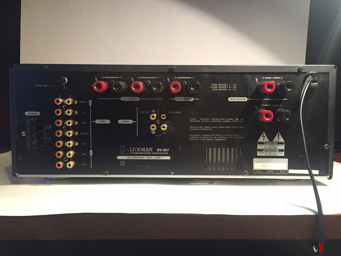 LUXMAN RV-357 DIGITAL Dolby Surround Pro Logic 5.1 Receiver 300 Watts Good Look EUR 239,99 - ES