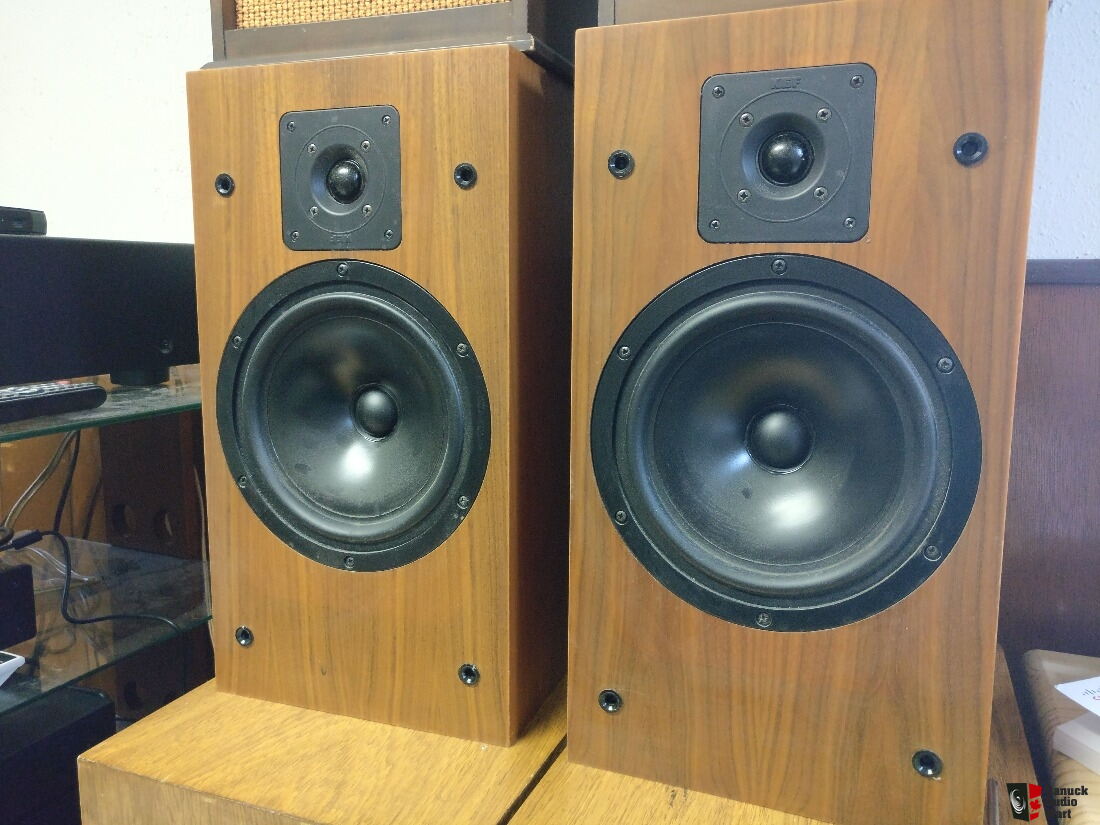 kef c 60