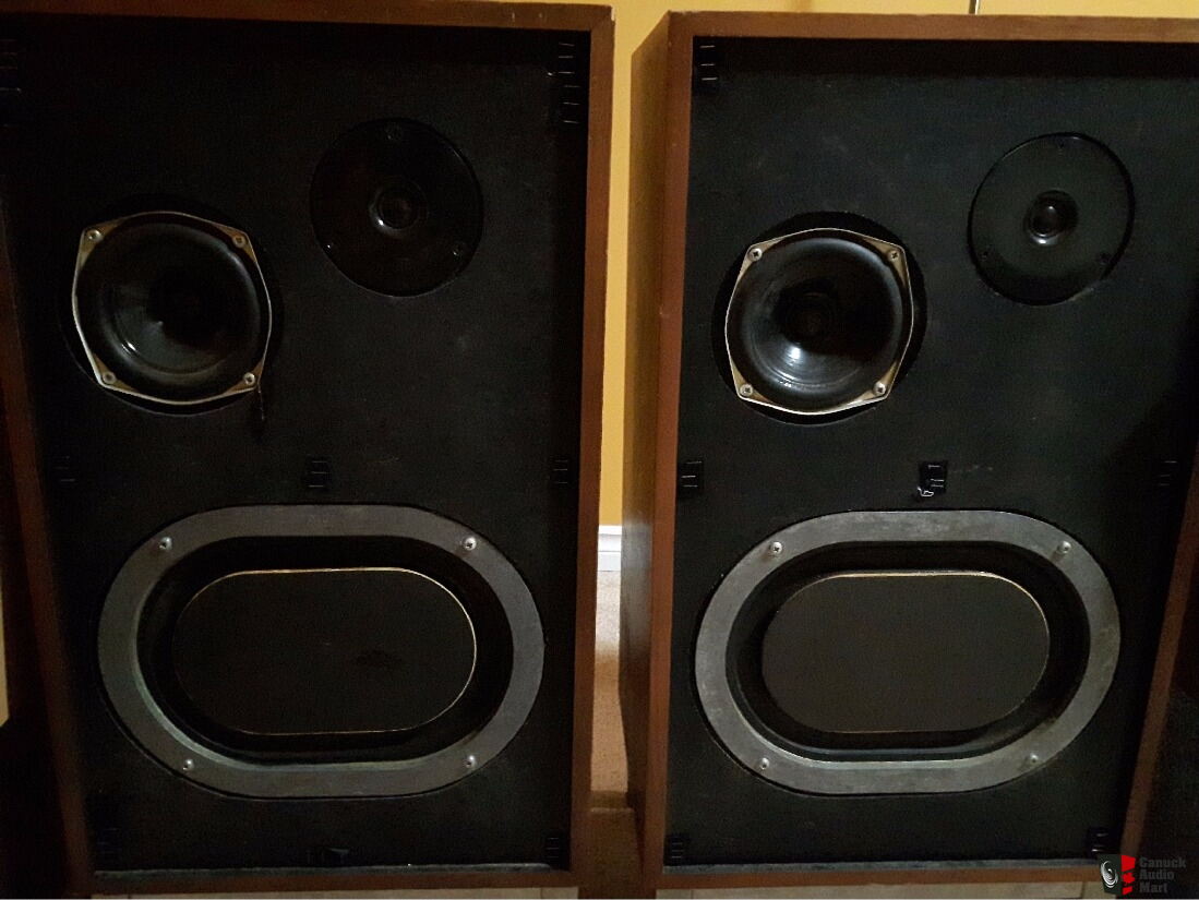 thorens speakers