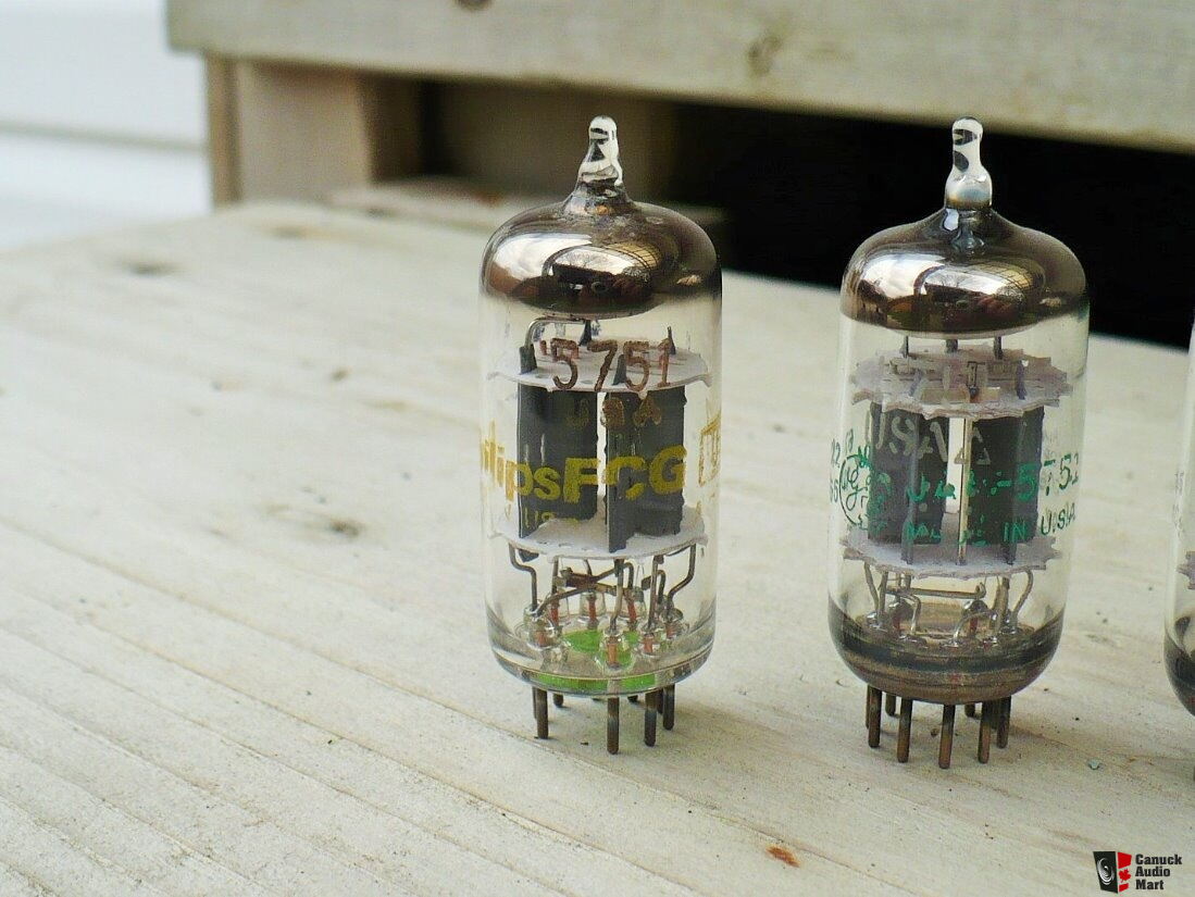 Röhre EFM1 PHILIPS NOS NIB MAGIC EYE TUBE Magisches Auge RADIO TUBE Valve Lampe