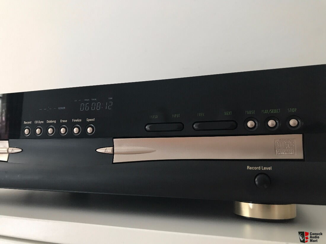 Harman Kardon CDR2 CD Player/Recorder Dual Deck 4x Dub Speed Photo