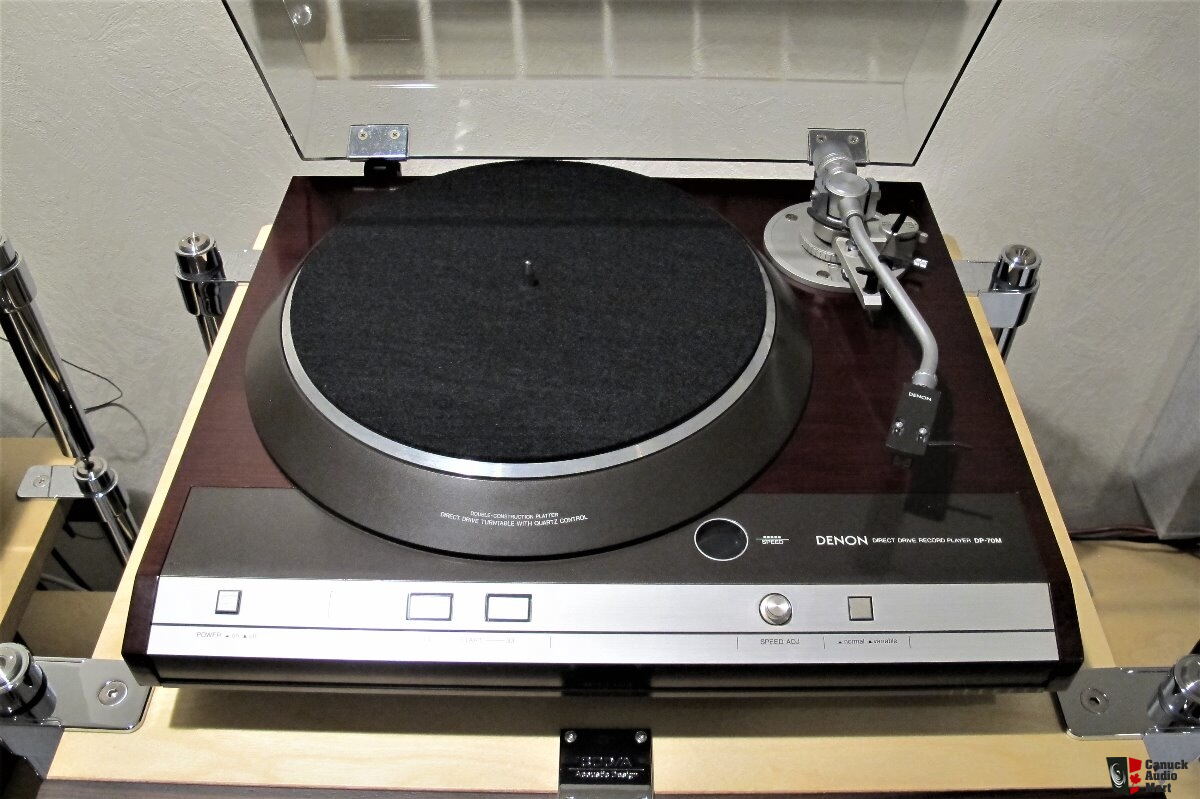 Denon DP-70M direct drive turntable with Ortofon VMS 3 MKII 