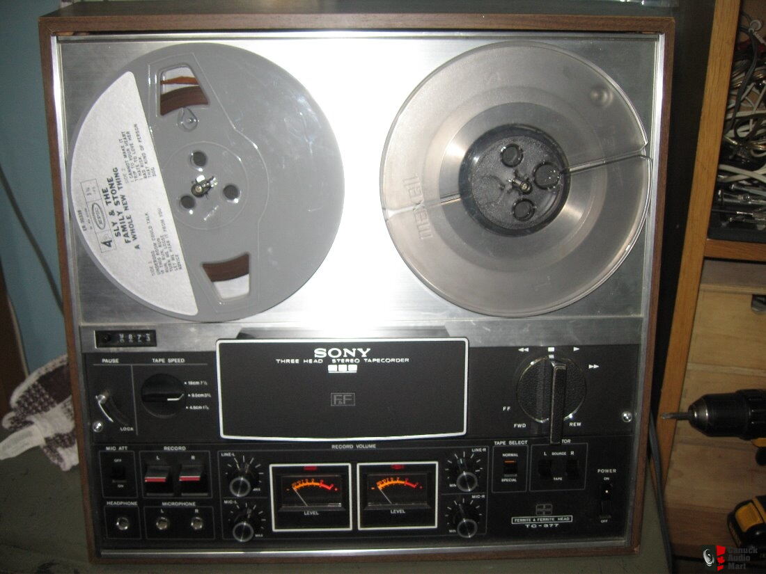 https://img.canuckaudiomart.com/uploads/large/1560994-f349d6fa-vintage-sony-tc377-reel-to-reel-tape-deck-with-dustcoverneeds-service.jpg