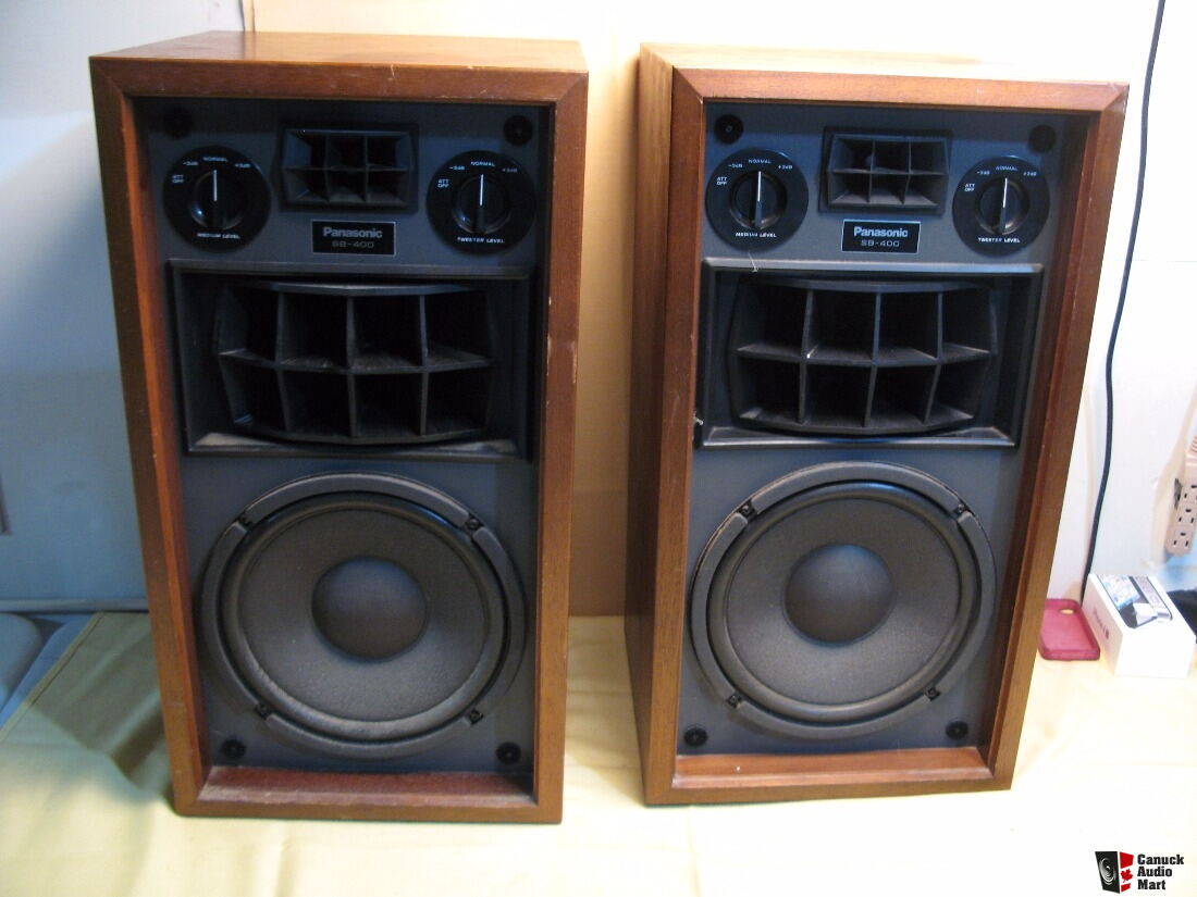 Nice Vintage pair of Panasonic SB-400 horn loaded speakers For Sale