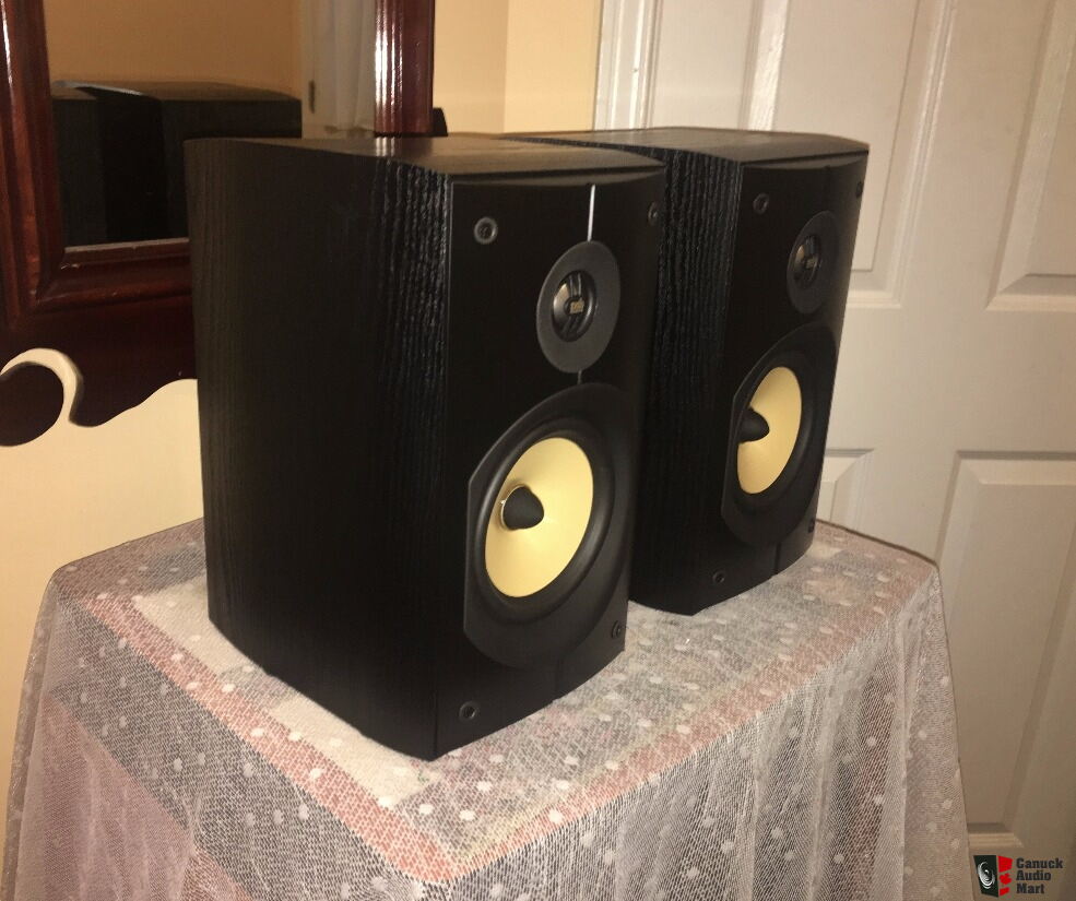 Attractive, Award Winning PSB Bookshelf Speakers Image B5 Photo